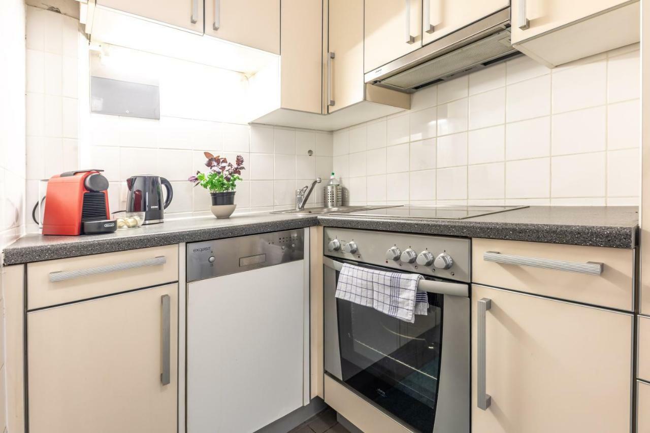 Apartment Near Naschmarkt Bécs Kültér fotó