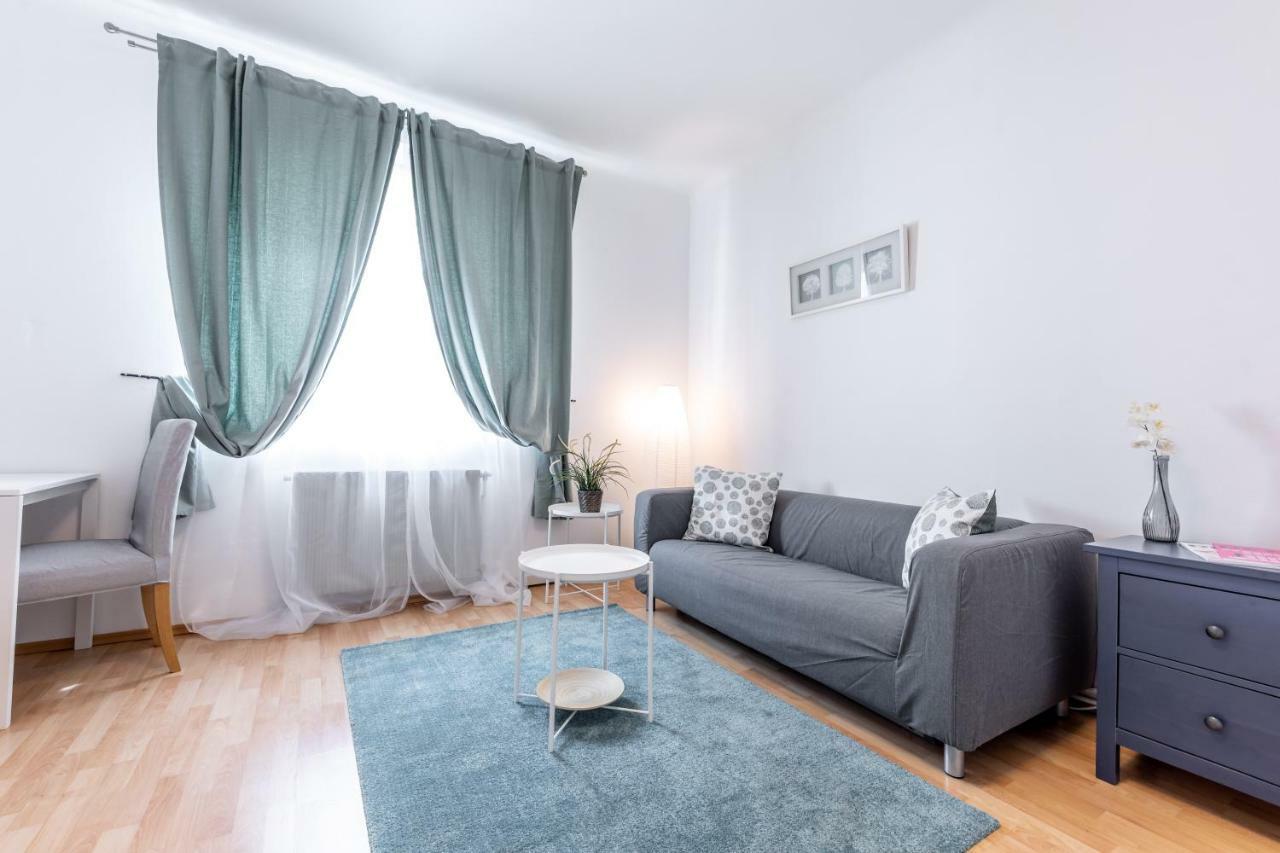 Apartment Near Naschmarkt Bécs Kültér fotó